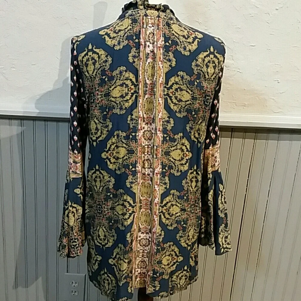 💕Fee People* Tunic